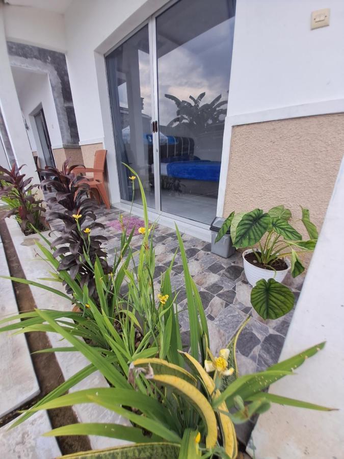 Robiu Bed & Breakfast Banyuwangi  Exterior photo