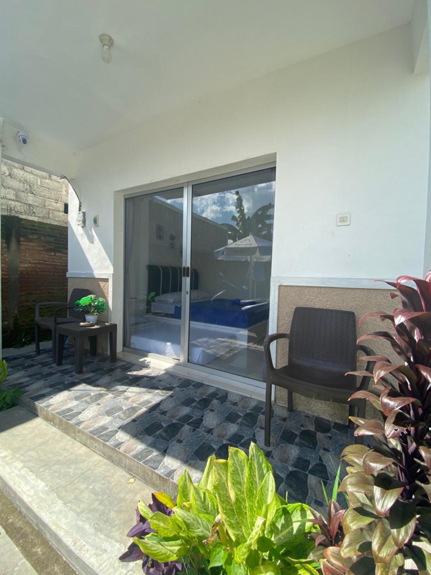 Robiu Bed & Breakfast Banyuwangi  Exterior photo