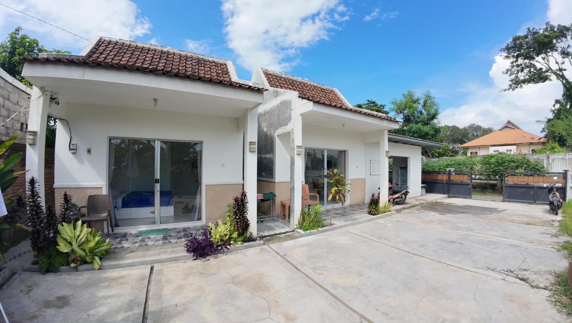 Robiu Bed & Breakfast Banyuwangi  Exterior photo